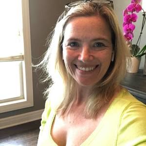 Meet your Posher, Jenn